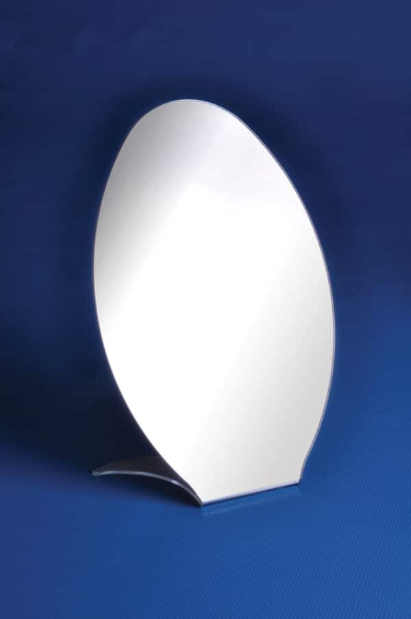 oval mirror