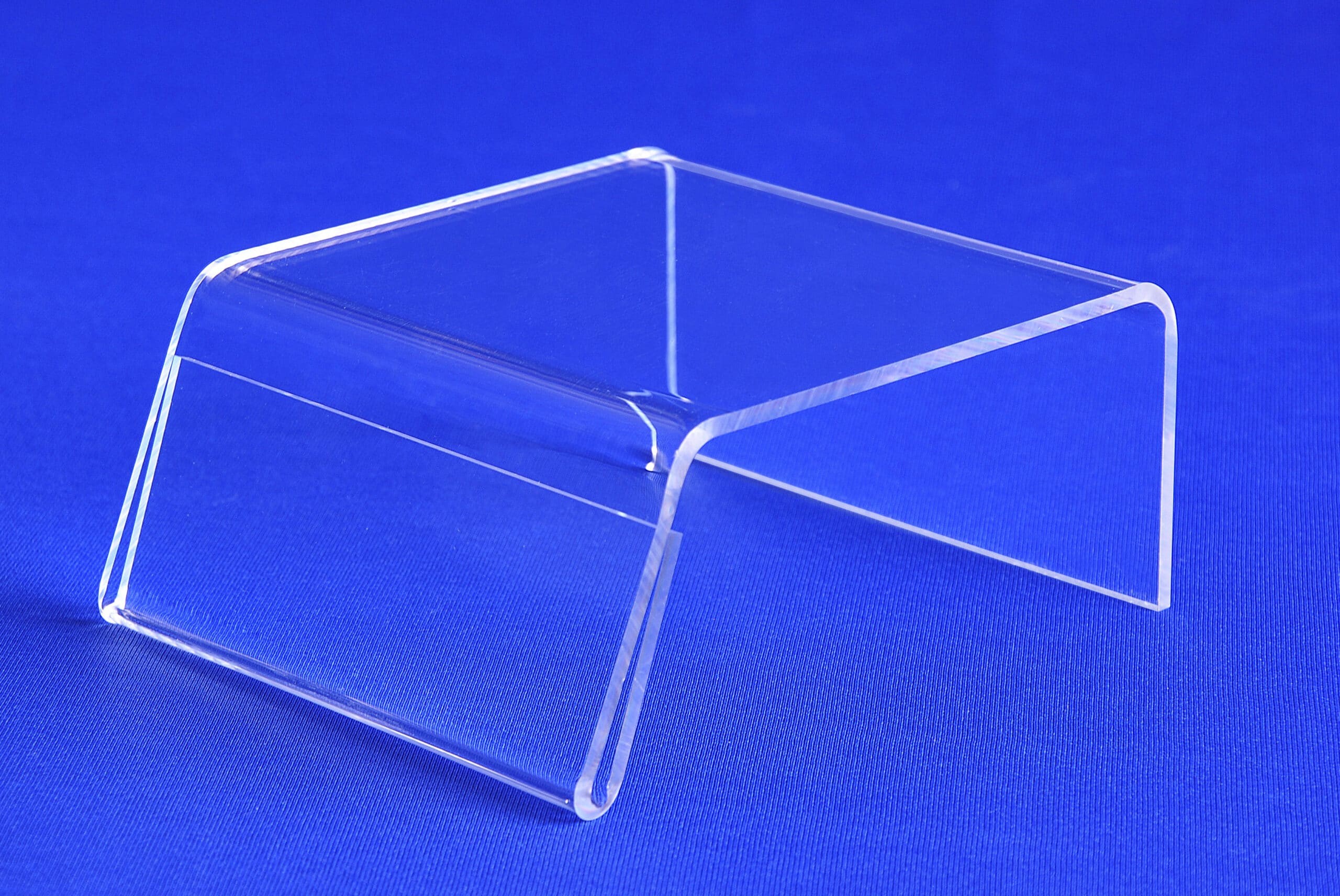 LR4 label risers