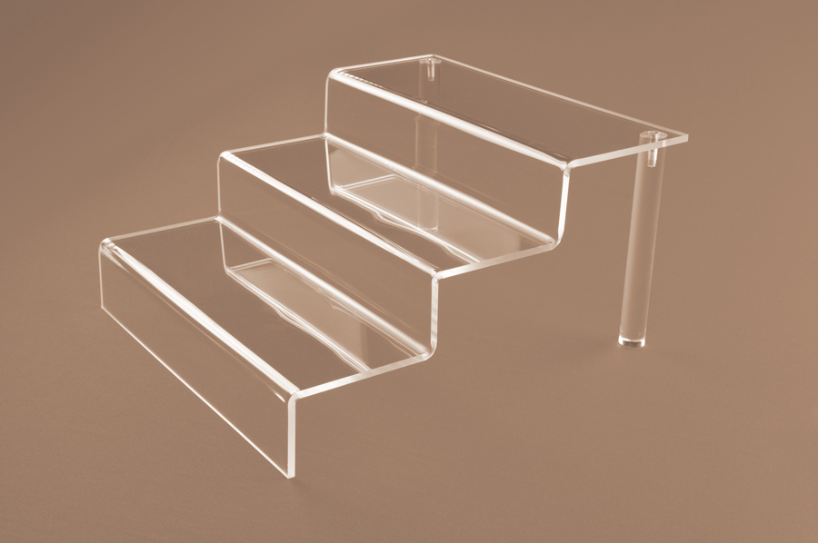 ST4adj three step stairs with removeable legs